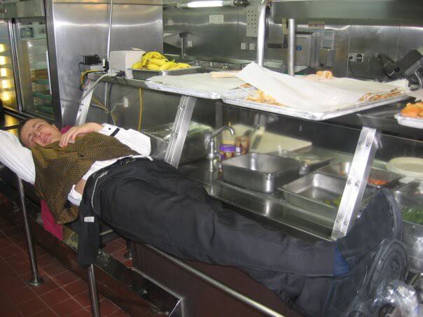 Crew Mess Crew Relax